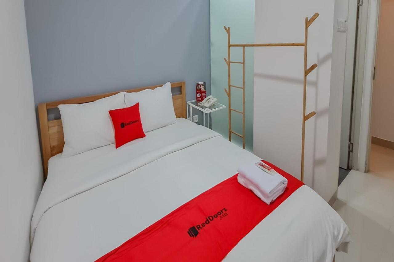 RedDoorz Plus @ Batutulis Bogor Bagian luar foto